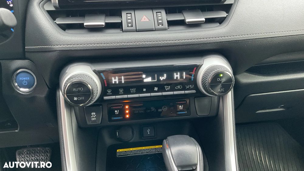 Toyota RAV4 2.5 Hybrid VVT-iE 4x4 Luxury Premium - 34