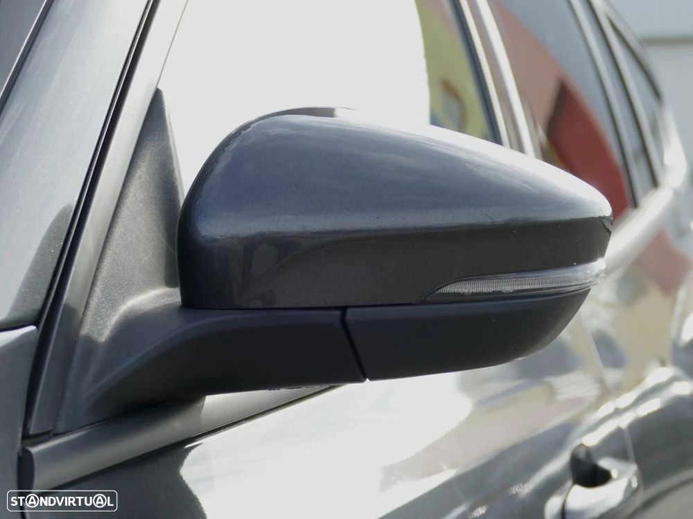 Ford Focus SW 1.5 TDCi EcoBlue ST-Line - 7