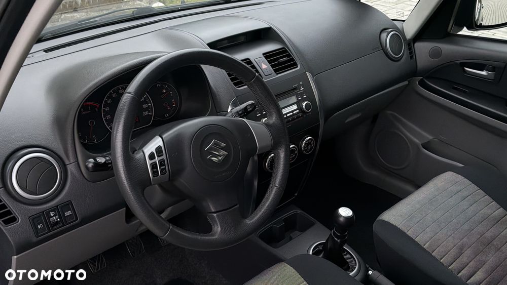 Suzuki SX4 1.6 VVT 4x4 Club - 38