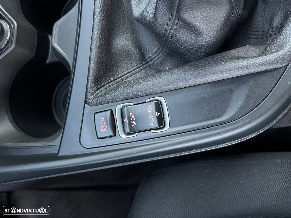 BMW 118 d Line Sport - 33