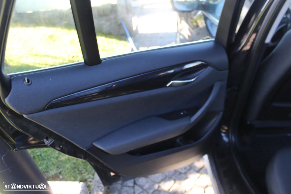BMW X1 xDrive28i Aut. - 16