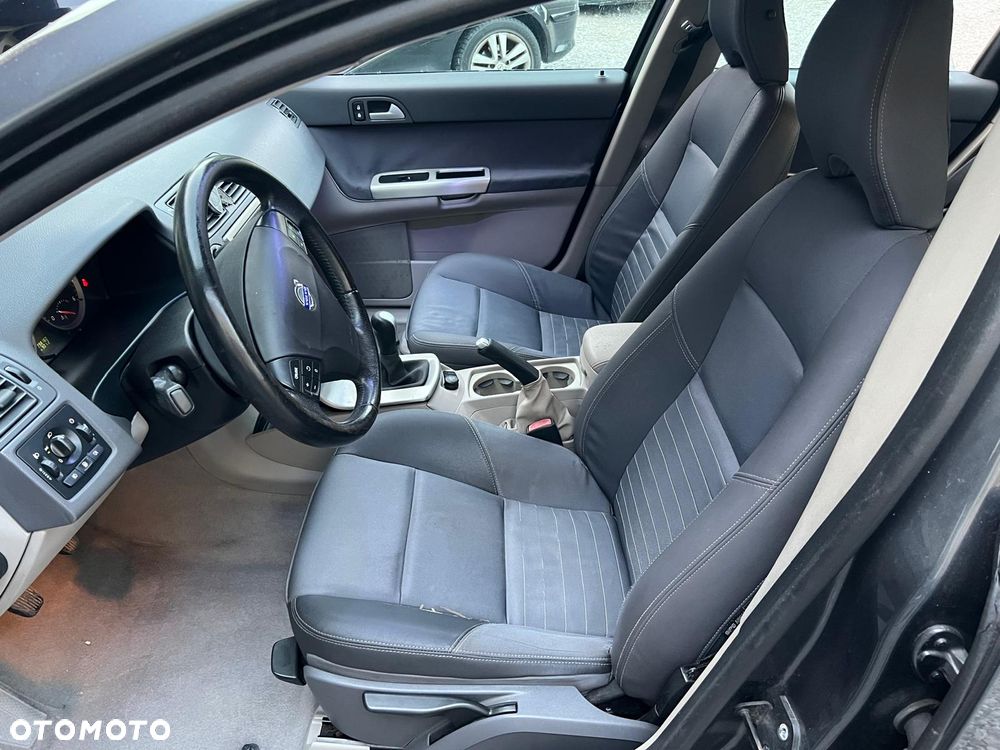 Volvo S40 2.0D Kinetic - 8