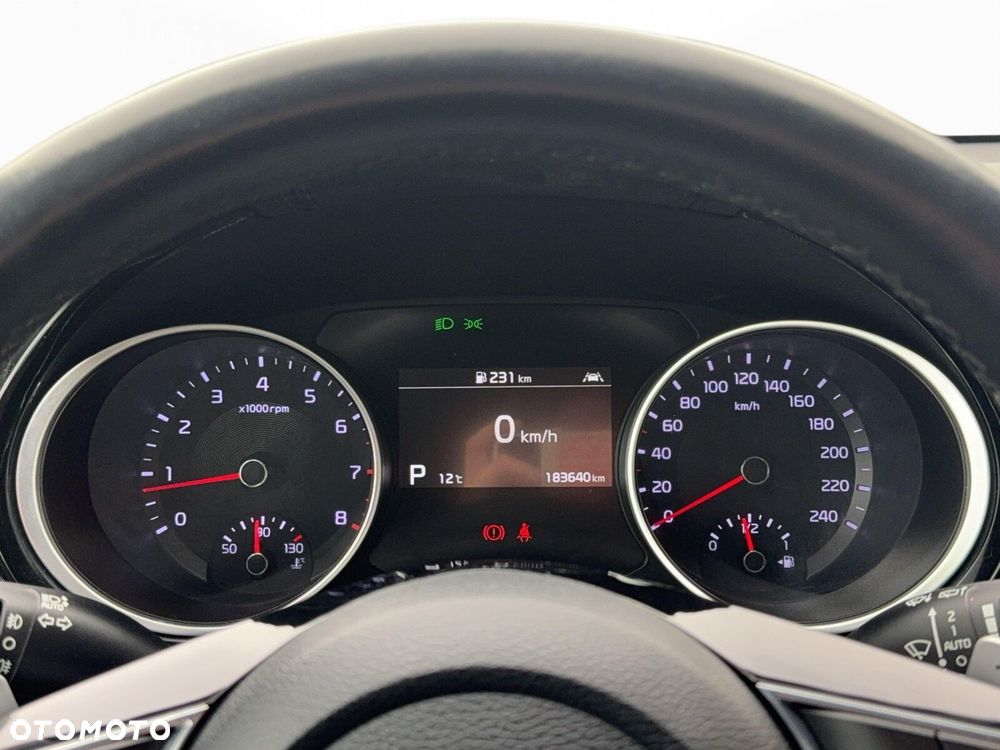 Kia Ceed - 16