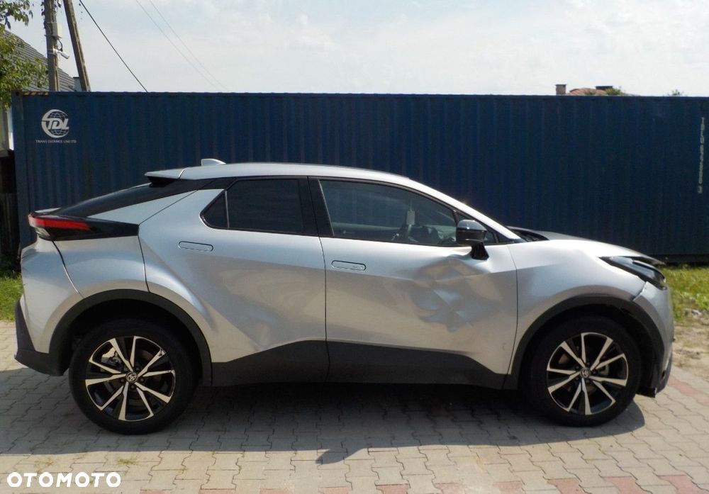 Toyota C-HR - 12