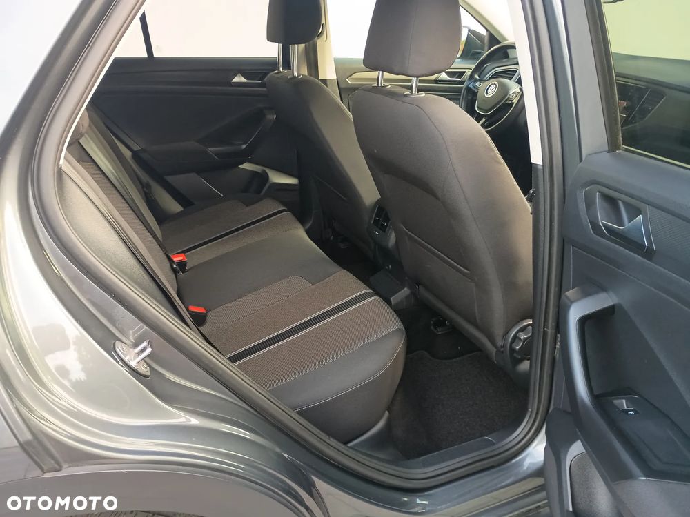 Volkswagen T-Roc 1.5 TSI OPF DSG ACTIVE - 13