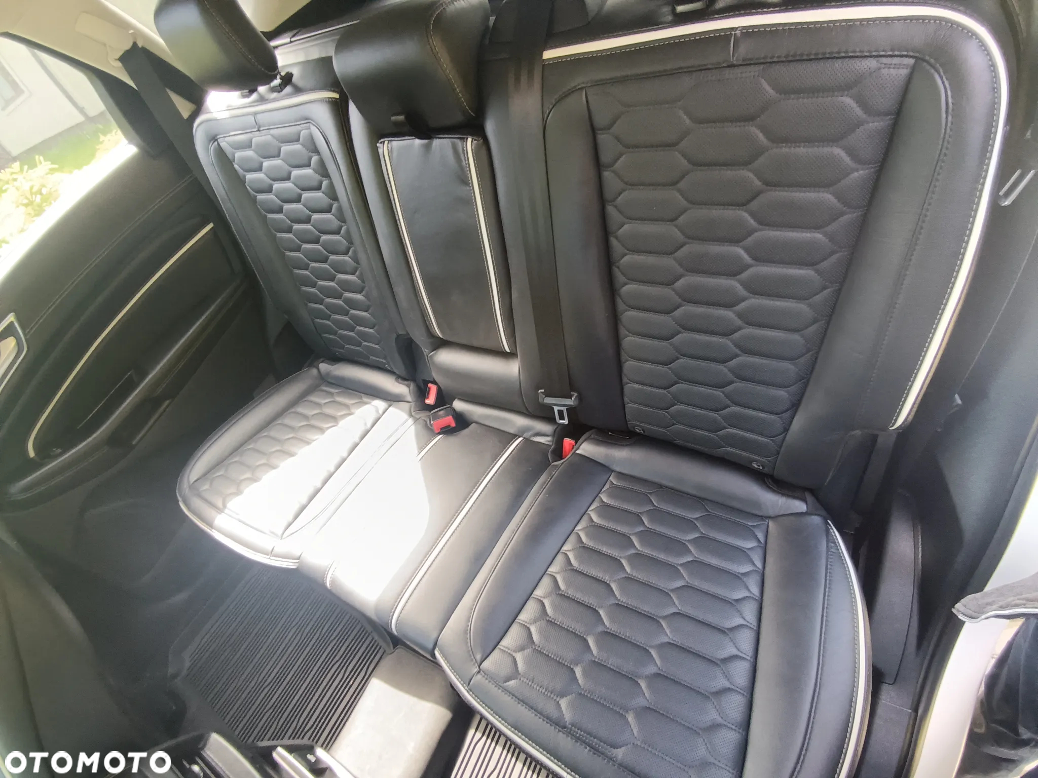 Ford Edge 2.0 EcoBlue Twin-Turbo 4WD Vignale - 10