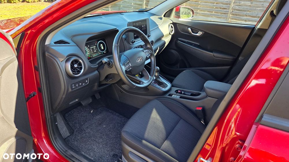 Hyundai Kona - 17