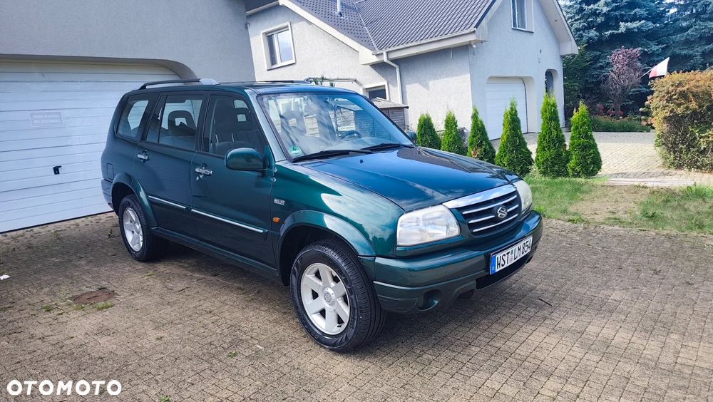 Suzuki Grand Vitara 2.7 V6 - 41