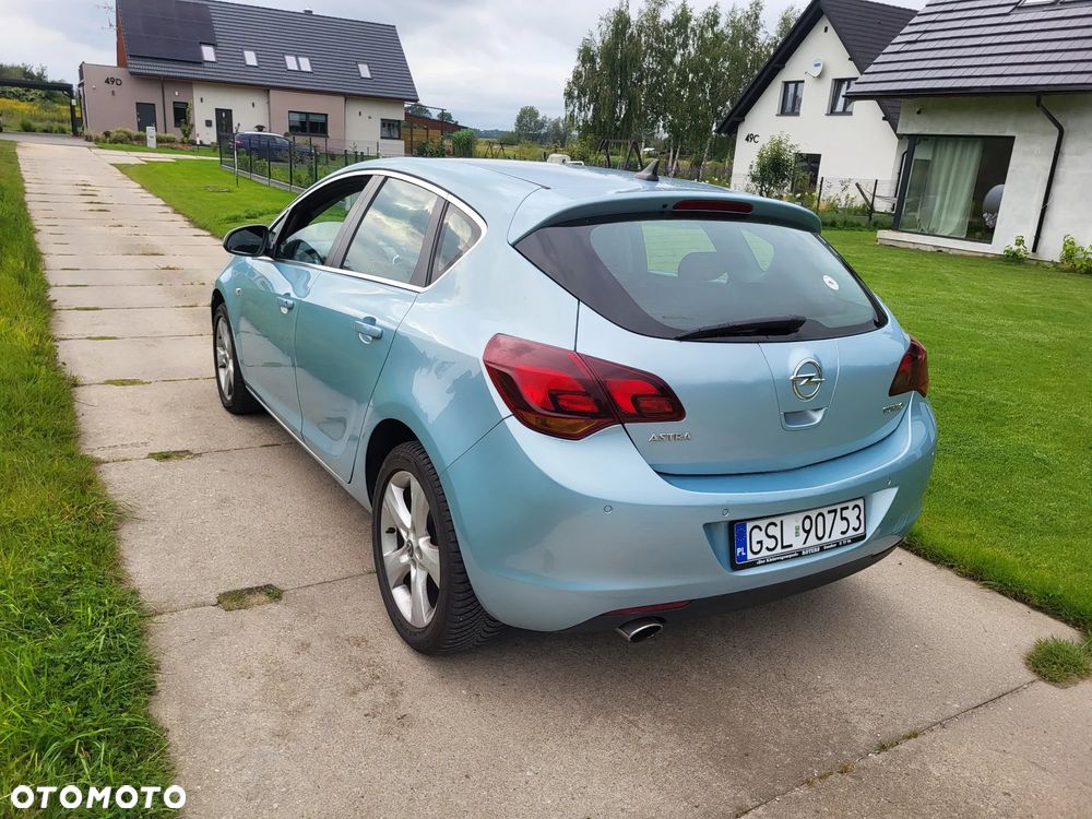Opel Astra 1.4 Turbo Edition Sport - 3