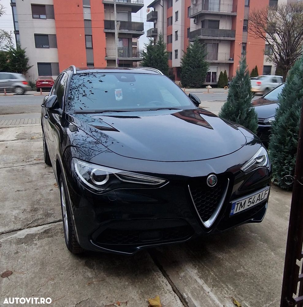 Alfa Romeo Stelvio 2.0 Turbo AWD AT8 First Edition - 11
