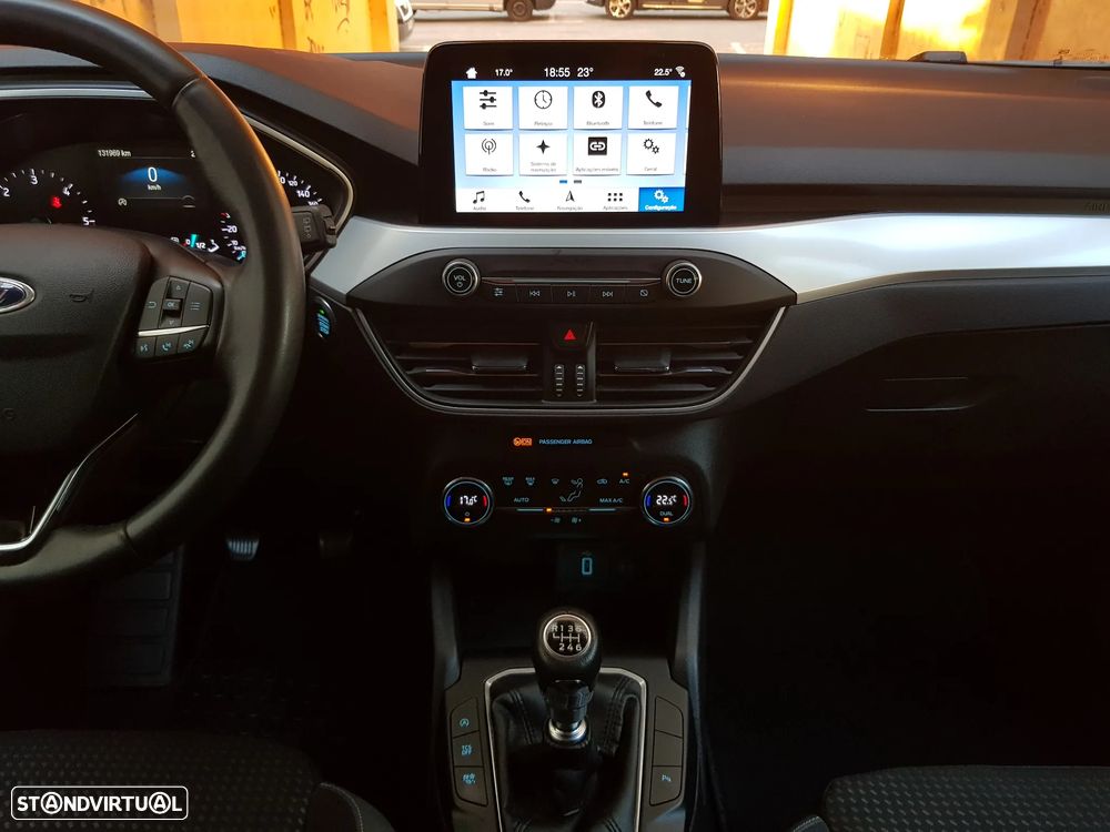 Ford Focus SW 1.5 TDCi EcoBlue Business - 43