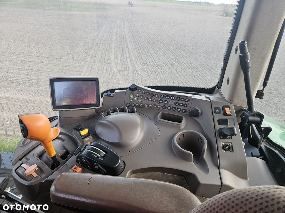 John Deere 7230R - 9