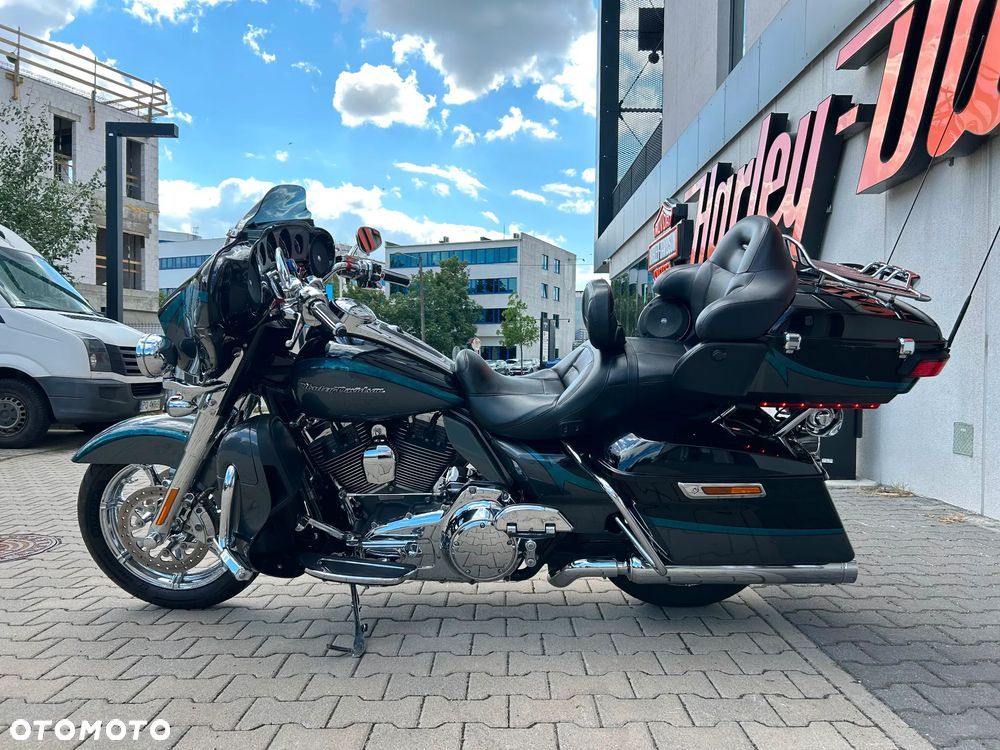 Harley-Davidson FLHTCU Ultra - 29