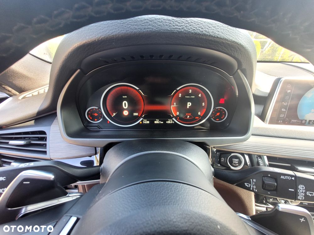 BMW X5 xDrive25d - 11