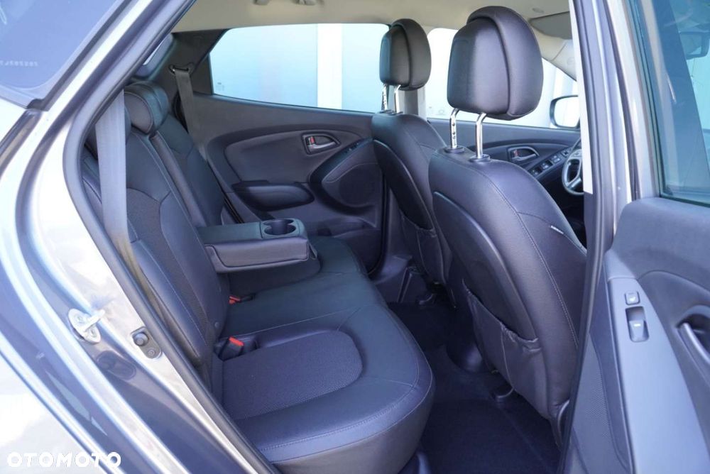 Hyundai ix35 1.7 CRDi Premium 2WD - 12