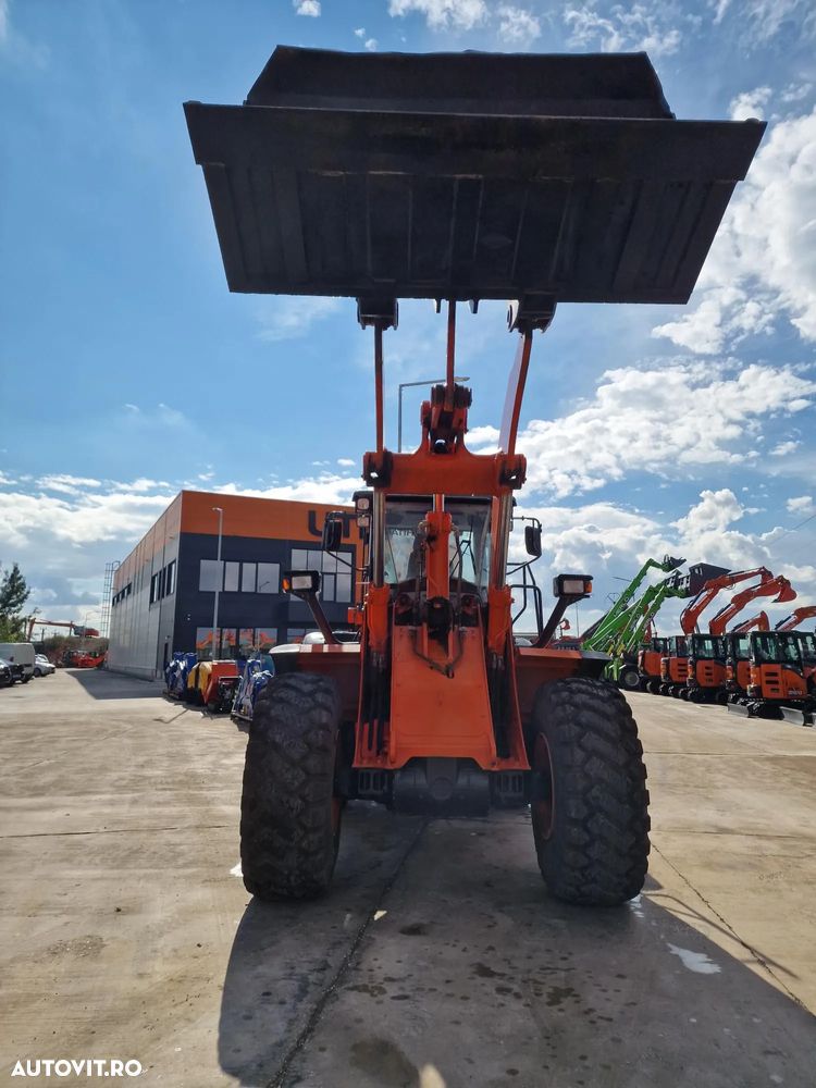 Hitachi ZW220-6, cupa 3,5mc, 2018, 10.546h, produs in JAPONIA, Anv 23,5R25 80% ok, Masa operationala 20 tone, camera luat vederi spate, consum mediu 10,5l/ora, Stare foarte buna, posibilitate leasing 3 ani, AC Climatronic, computer in PROMOTIE 53.900 EUR+Tva - 8