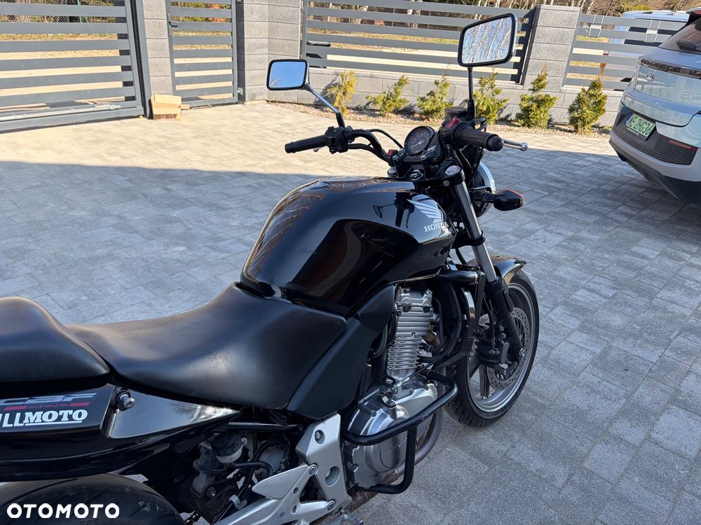 Honda CBF - 11