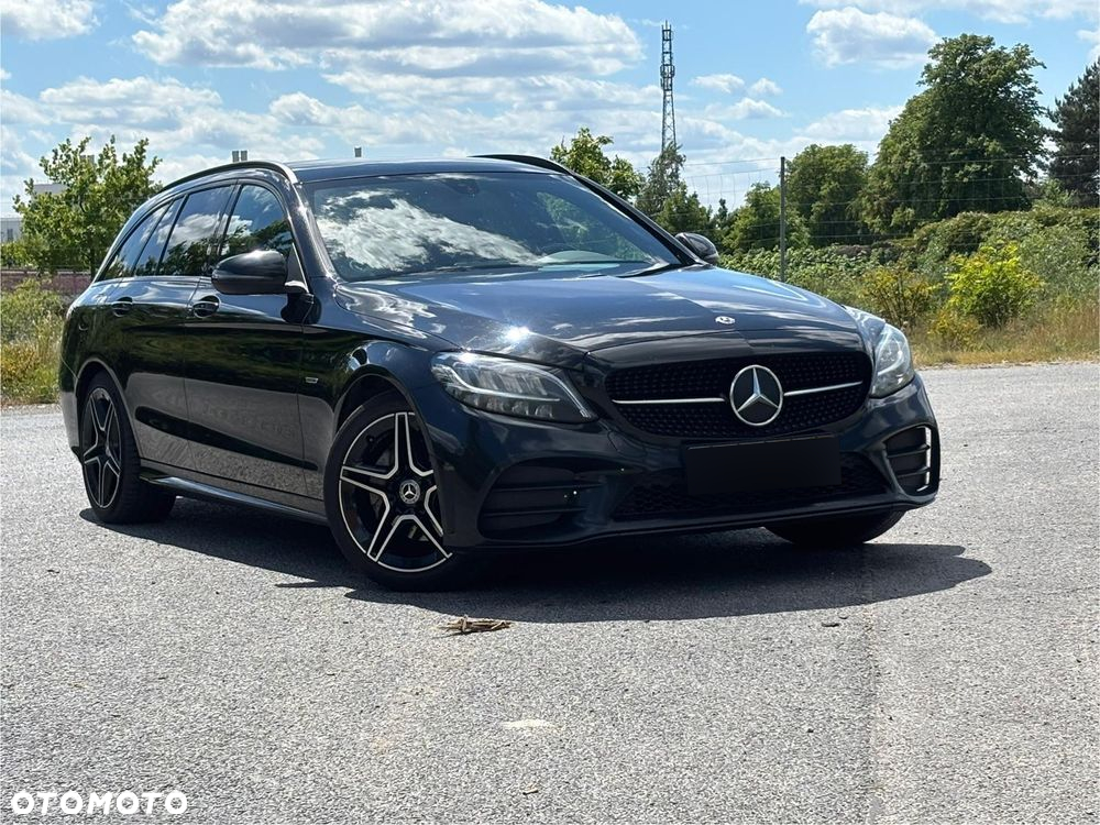 Mercedes-Benz Klasa C 220 d T 9G-TRONIC Night Edition - 2