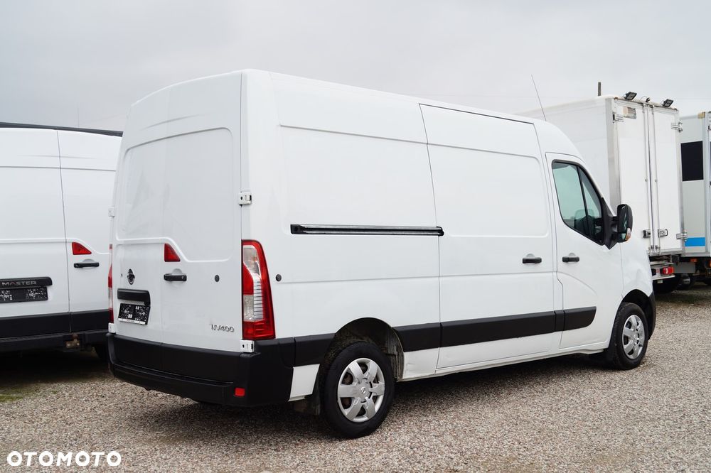Nissan NV400 - 5