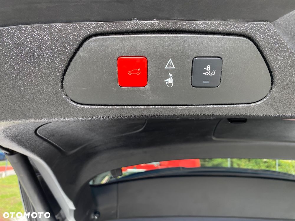 Opel Grandland X 1.2 Start/Stop Business INNOVATION - 17