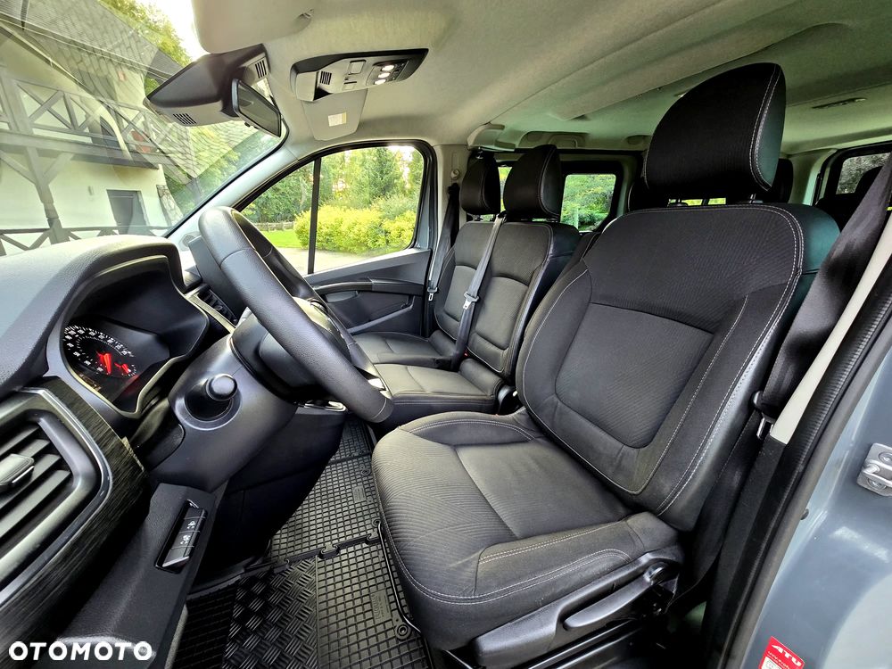 Renault Trafic - 23