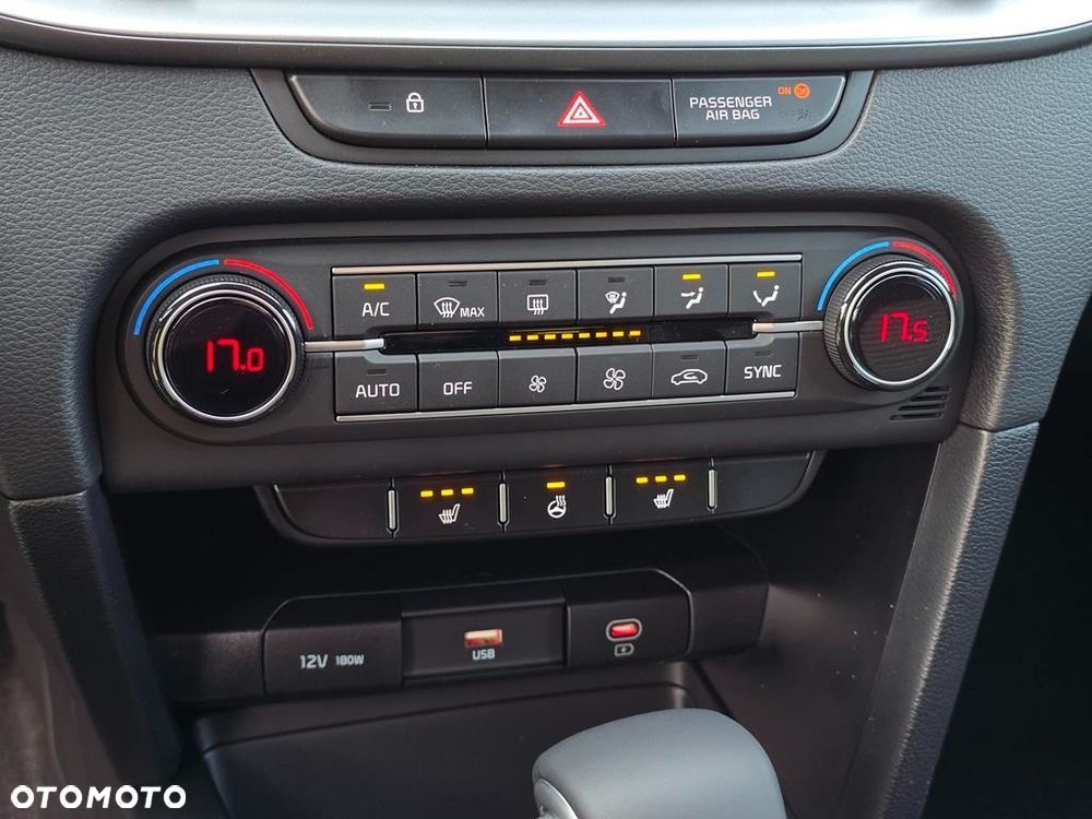 Kia XCeed 1.6 T-GDI M DCT - 19