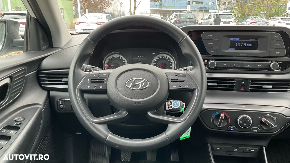 Hyundai i20 1.2 L 84CP 5DR Clasic - 29