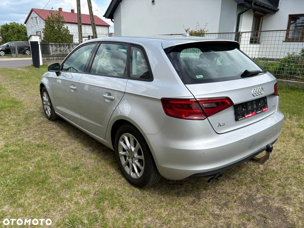 Audi A3 Sportback - 9
