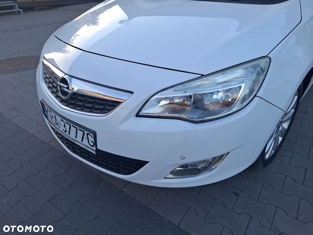 Opel Astra 1.7 CDTI - 11