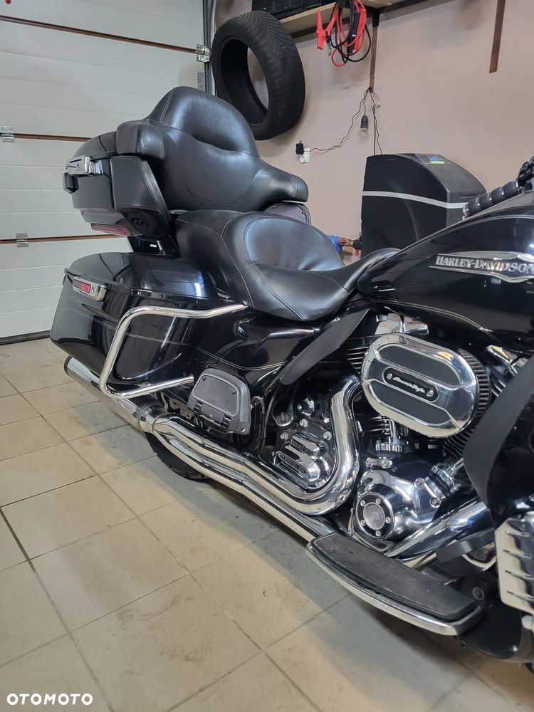 Harley-Davidson FLHTCU Ultra - 14