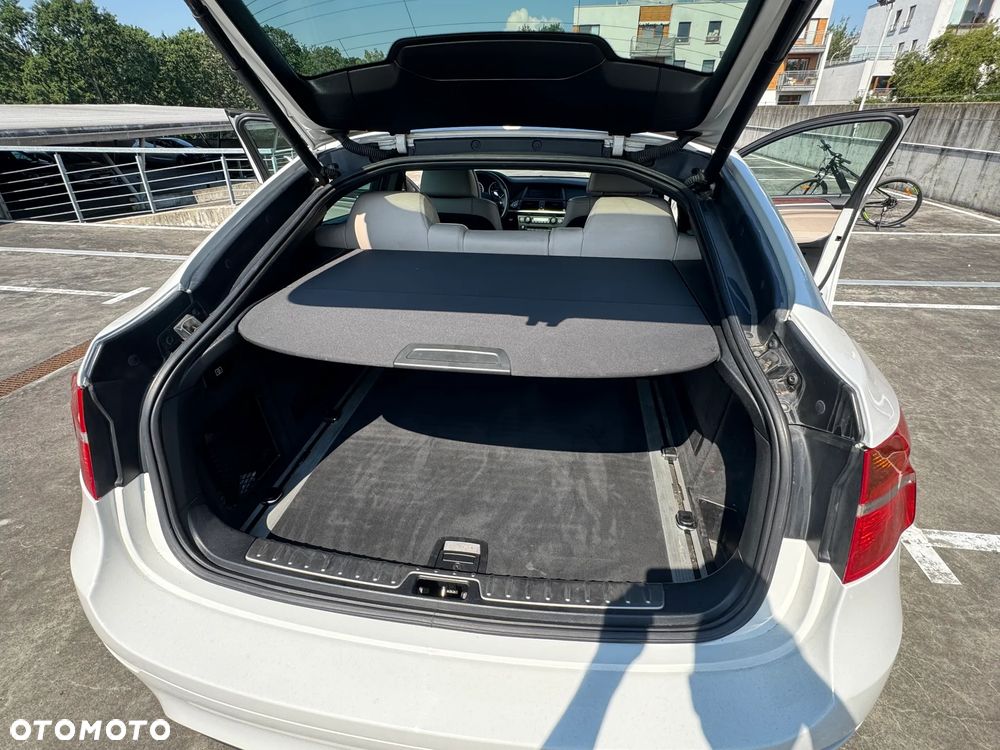 BMW X6 50i xDrive - 4