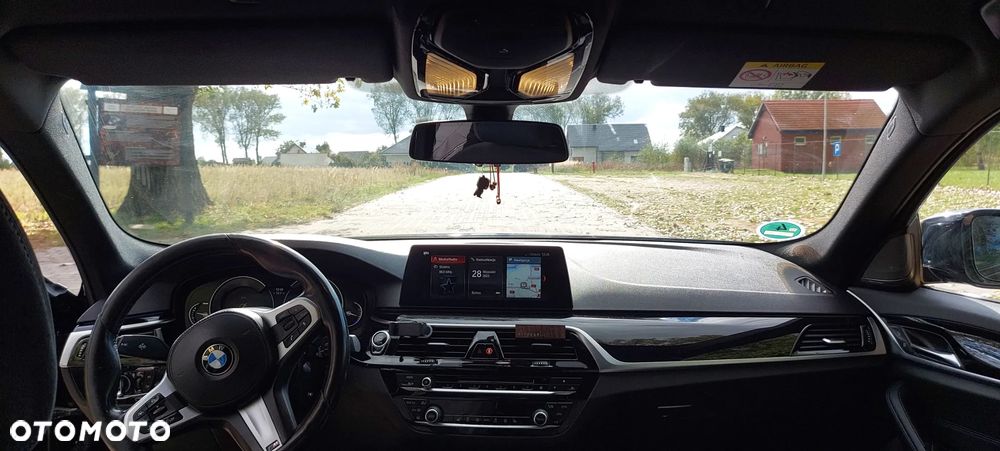 BMW Seria 5 530d M Sport sport - 33