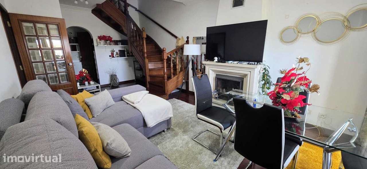 Apartamento T3 Duplex - A3212/26 - Grande imagem: 2/5