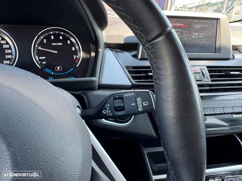 BMW 225xe Active Tourer Advantage - 33