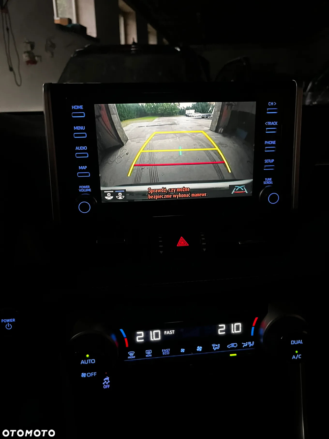 Toyota RAV4 - 23