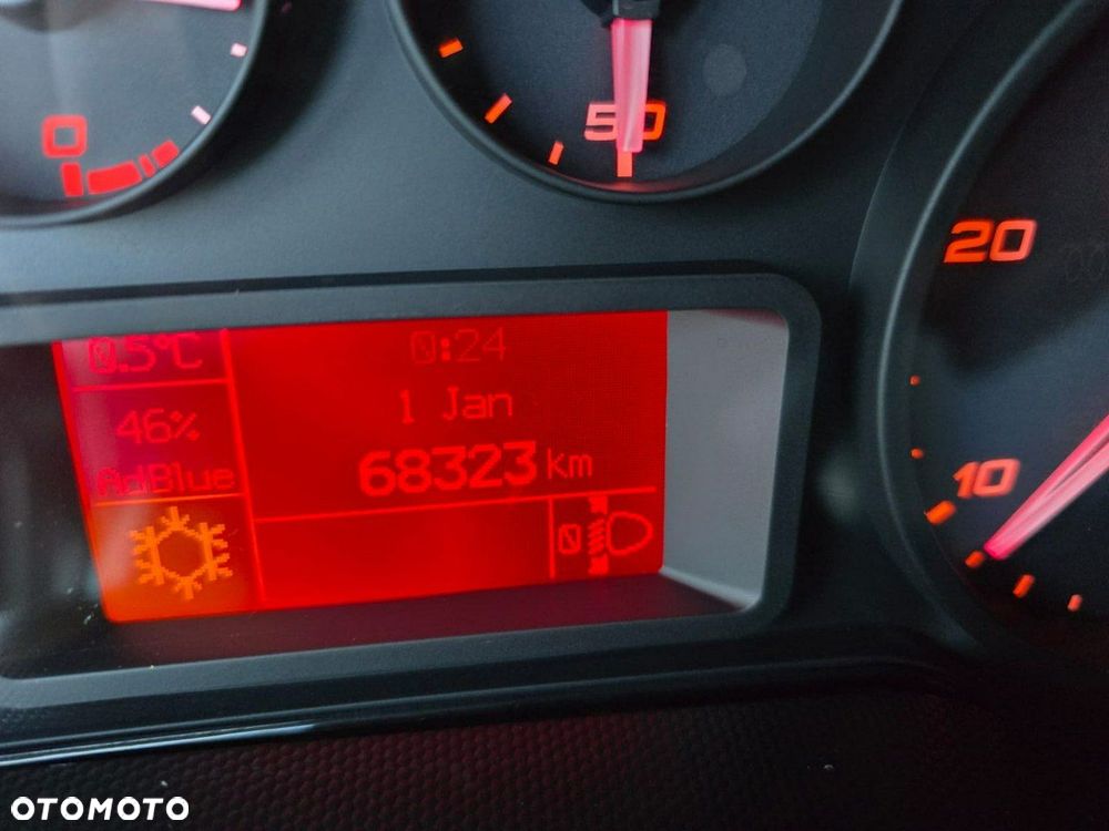 Iveco Daily 35C16 V - 12