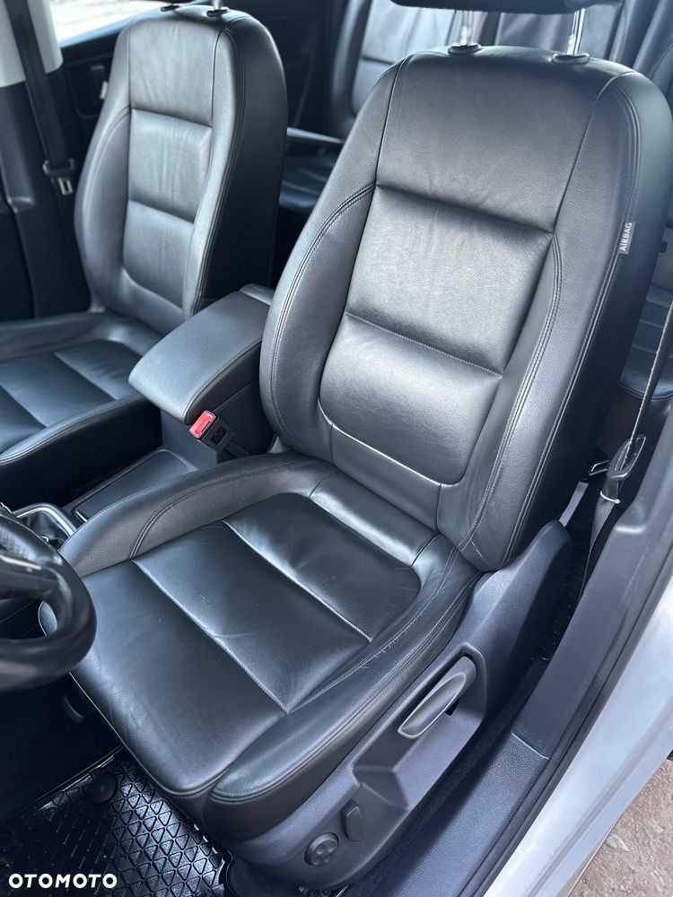 Volkswagen Sharan 2.0 TDI 4Motion BlueMotion Technology Highline - 19