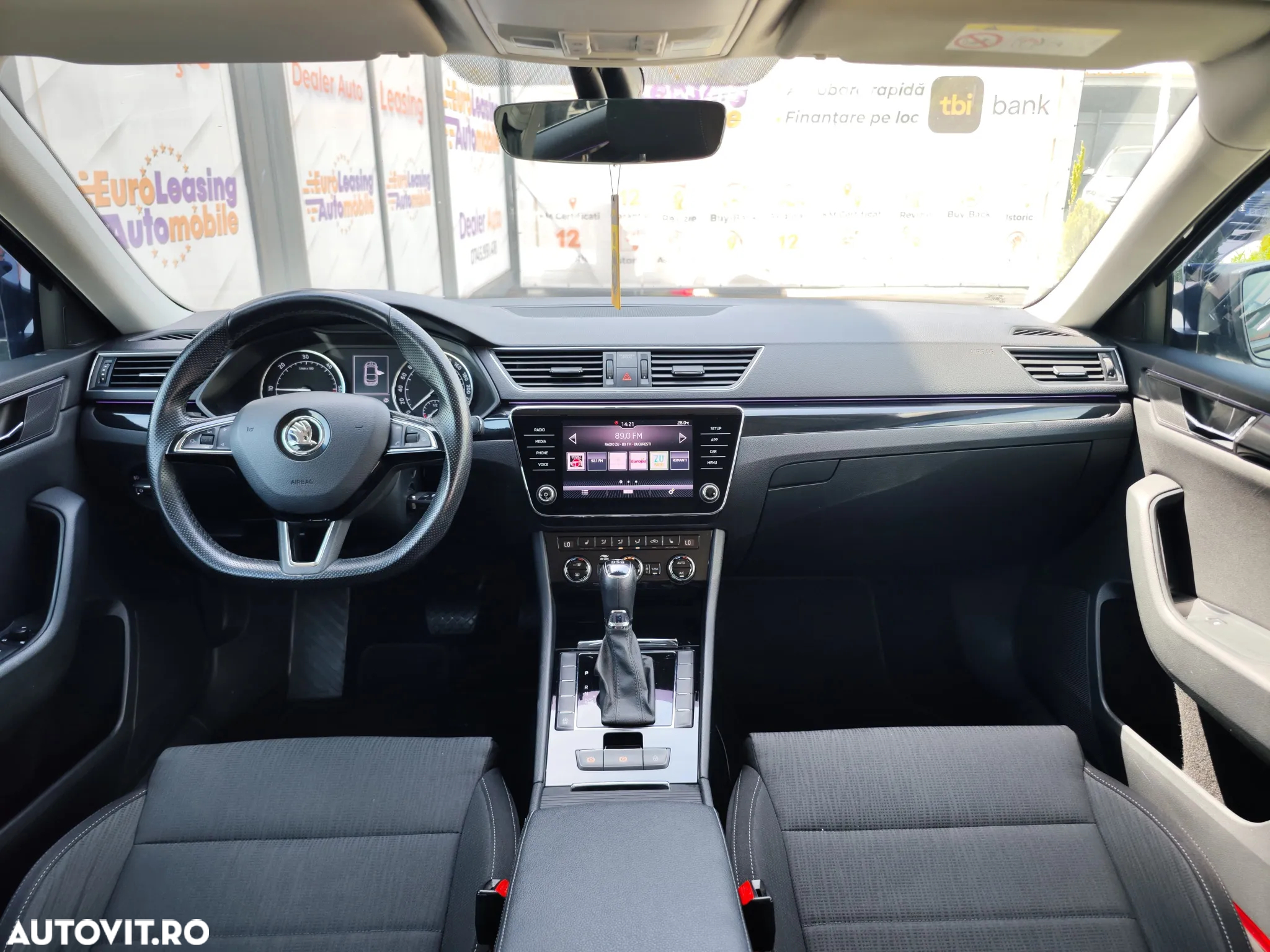 Skoda Superb 2.0 TDI DSG Ambition - 11