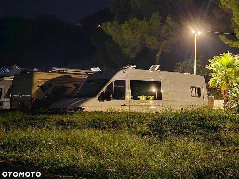 Volkswagen Crafter Kamper - 19