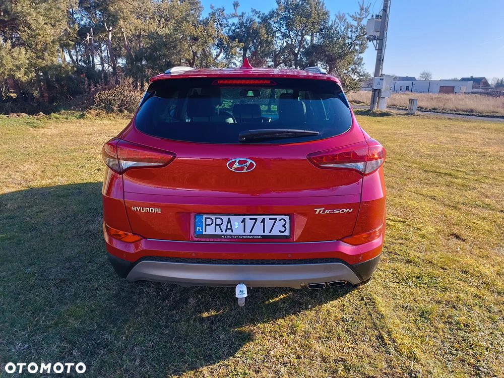 Hyundai Tucson 2.0 CRDi 2WD Trend - 19