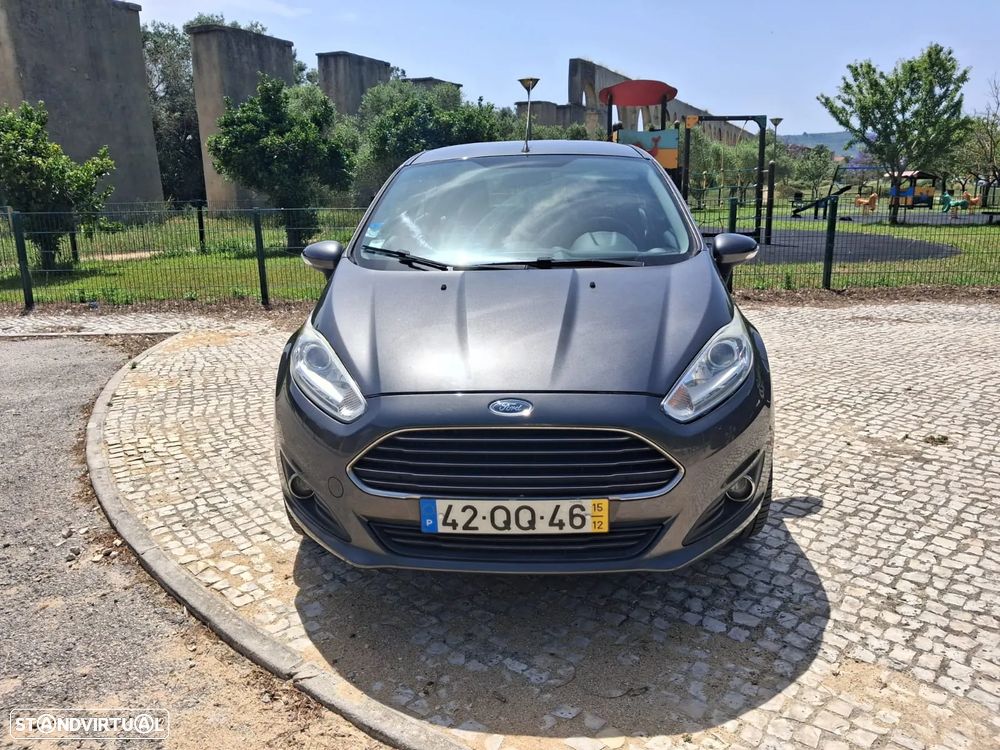 Ford Fiesta 1.0 T EcoBoost Titanium - 2