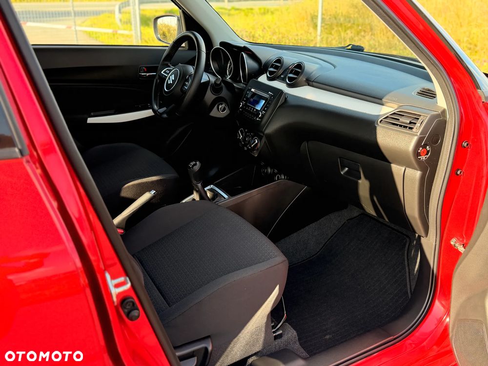 Suzuki Swift 1.2 Dualjet SHVS Premium - 27