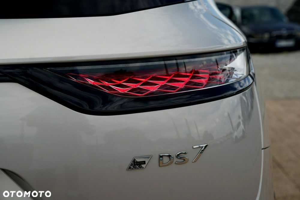 DS Automobiles DS 7 Crossback - 15