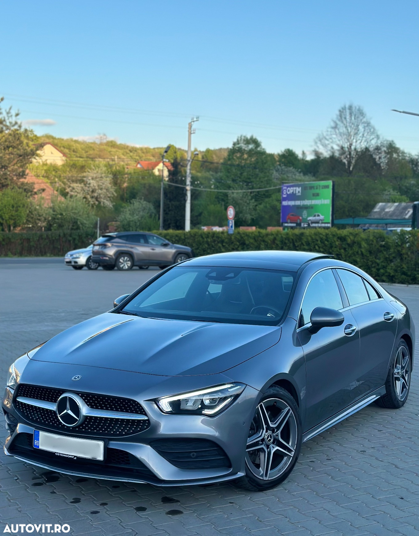 Mercedes-Benz CLA 200 7G-DCT AMG Line - 2