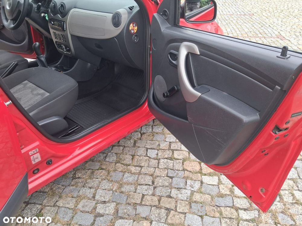 Dacia Sandero - 18
