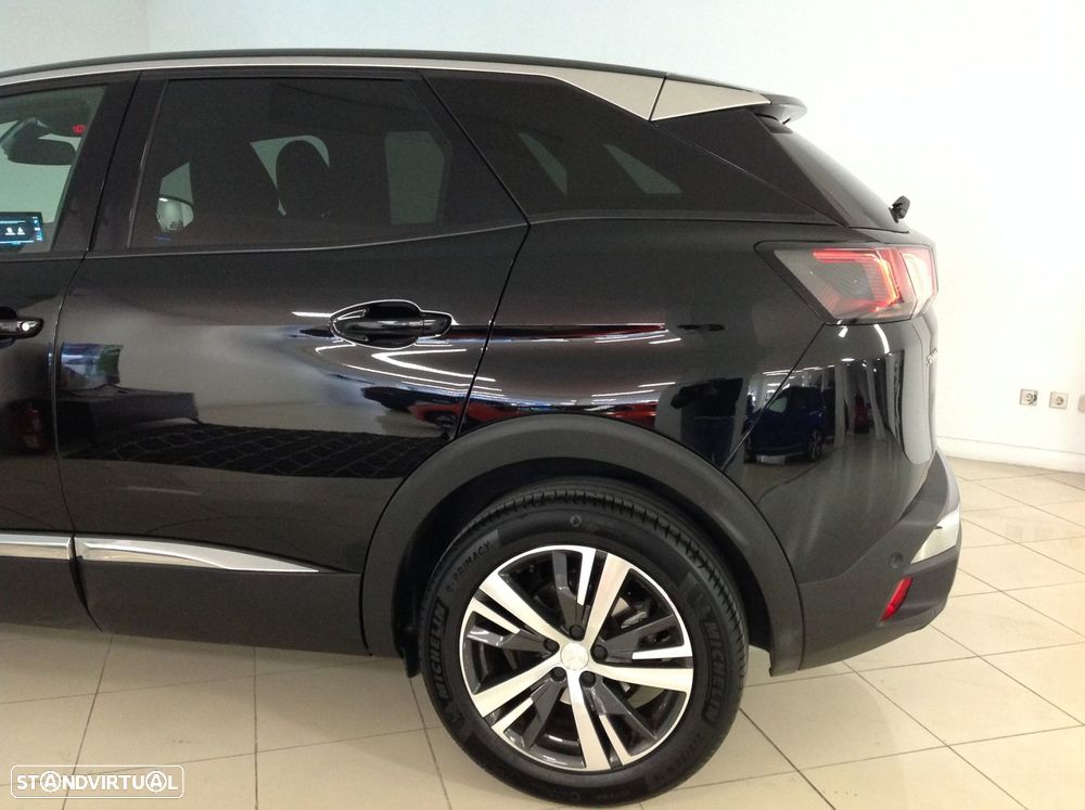 Peugeot 3008 1.5 BlueHDi Allure Pack EAT8 - 47