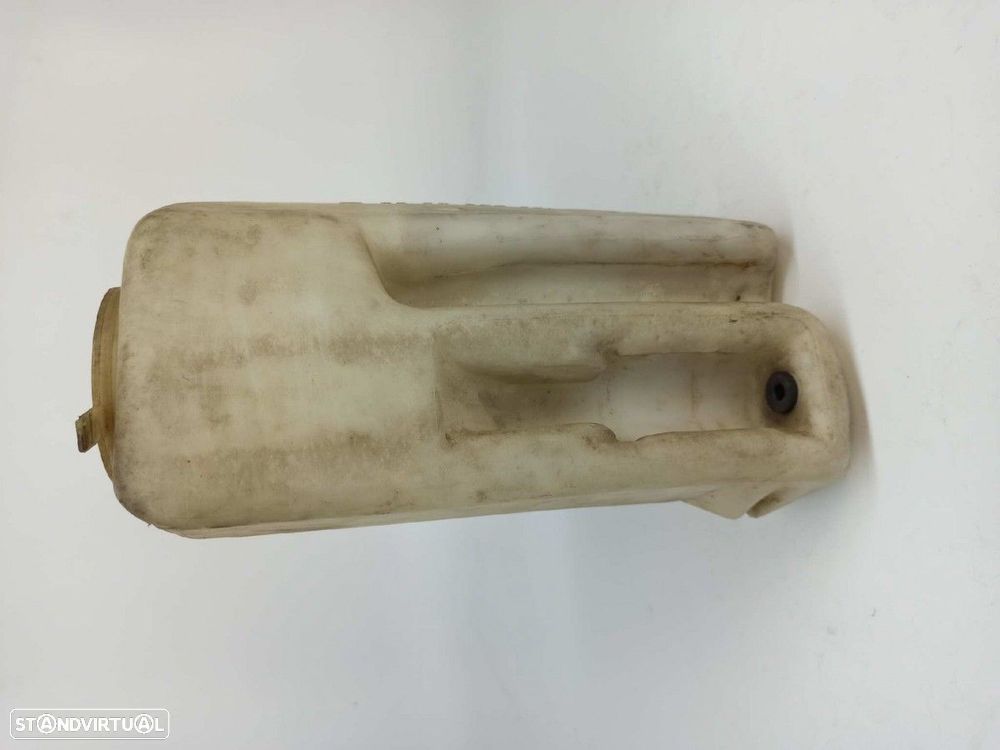 DEPOSITO LIMPA VIDROS MERCEDES CLASE E (W123) BERLINA+COUPE D 300 - 5