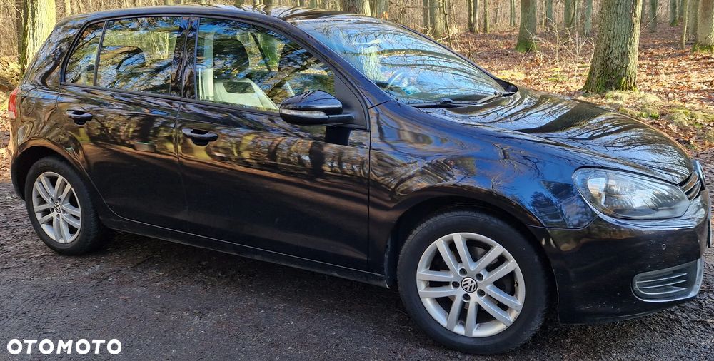 Volkswagen Golf 2011 photo 2