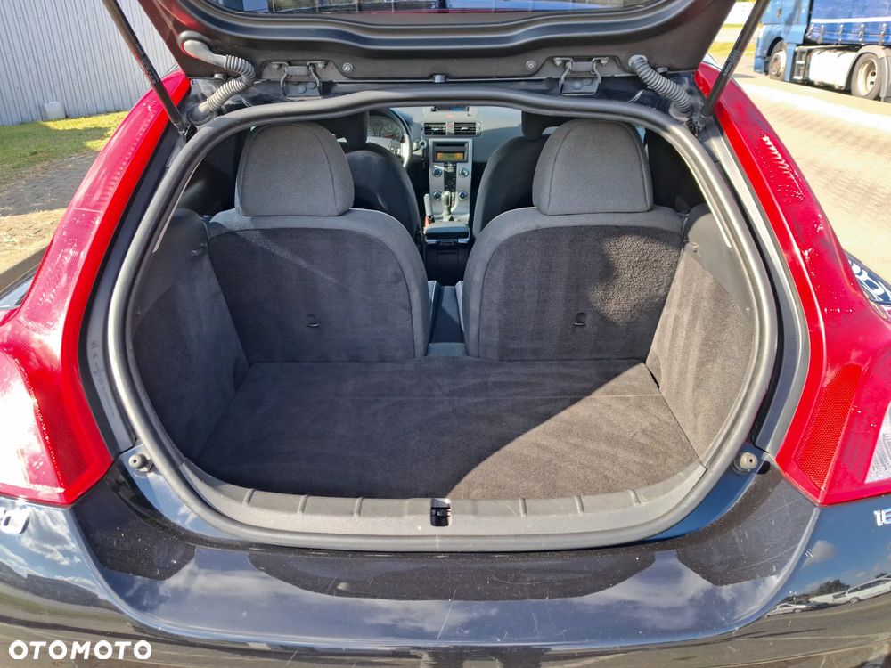 Volvo C30 1.8 Momentum - 11