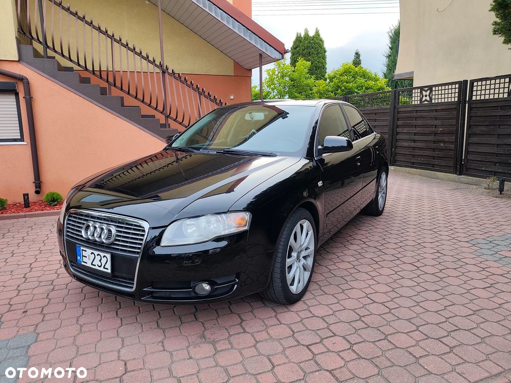 Audi A4 Limousine 2.0 T FSI - 2